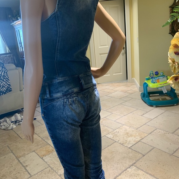 Jeans Jumpsuits stretchy and comfy - Picture 5 of 6
